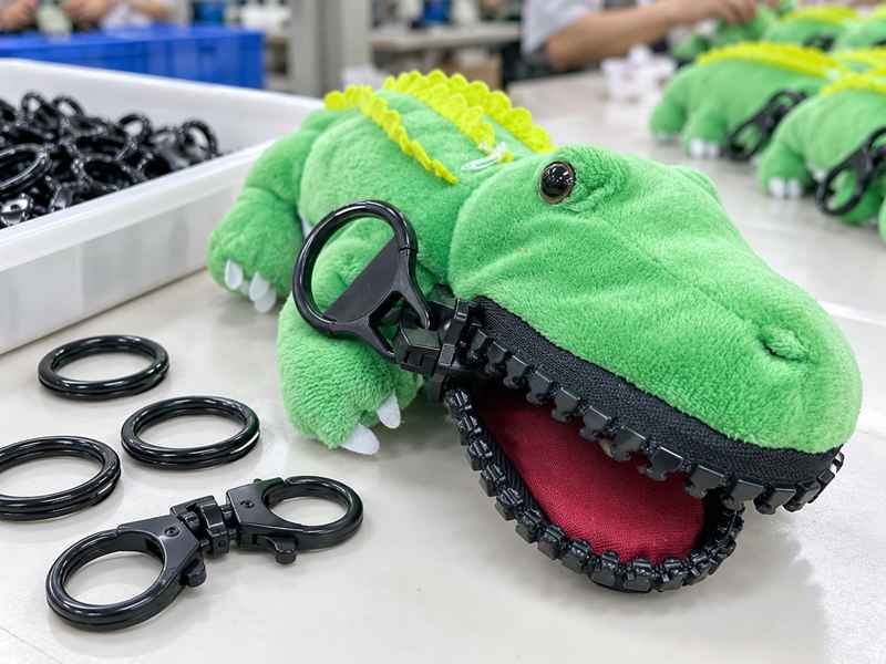 65-2Ewin toys Keychain Hardware