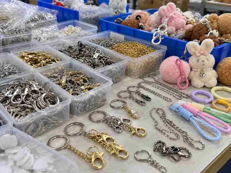 75-3Ewin toys Ball Chains & Clasps