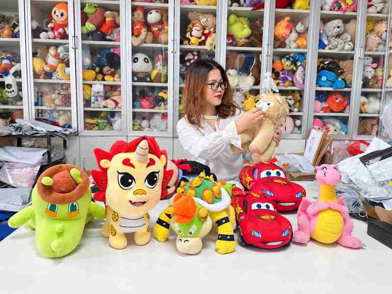 26 Ewintoys Real Factory show room